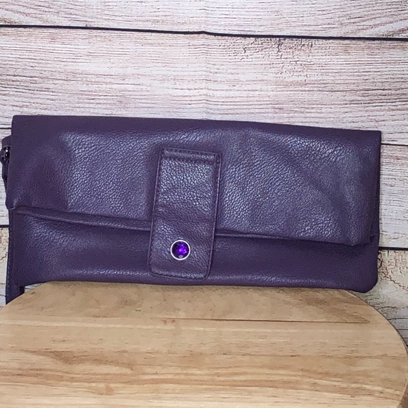 Selena Gomez Dream Out Loud Fold Over Wristlet - Picture 2 of 7